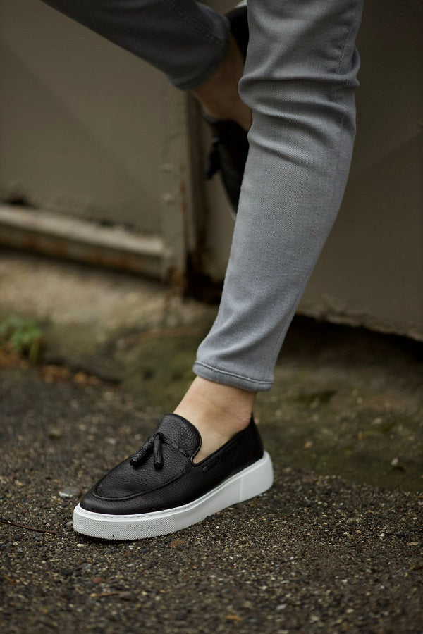 Sardinelli Ronda Black Grain Tassel Kilt Loafers