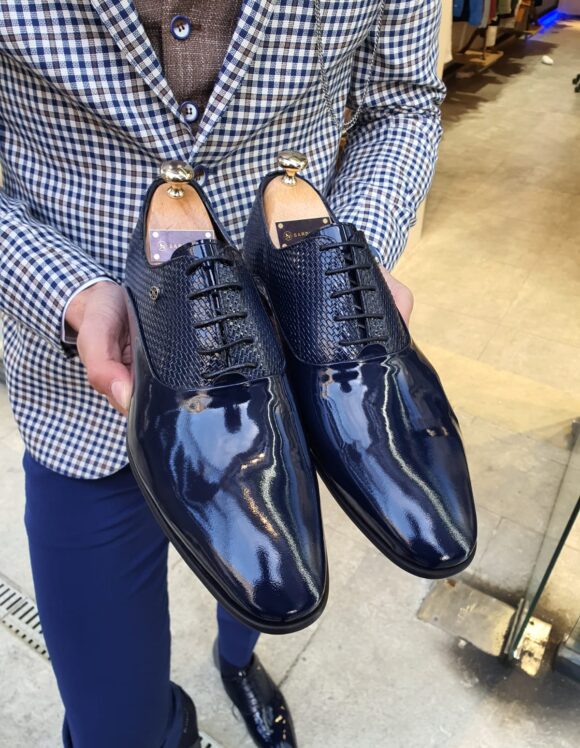 Navy Blue Wholecut Oxford by Sardinellistore.com with free worldwide express shipping