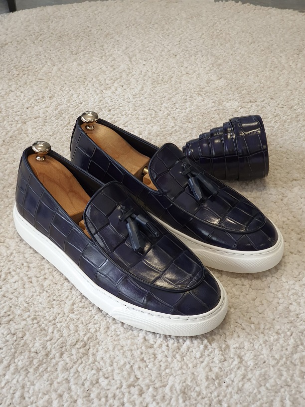 Louis Vuitton Navy Blue Patent Leather Oxford Slip On Mocassin Loafers 40
