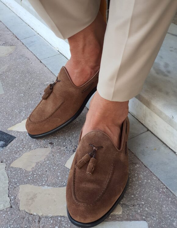 Gent With Bellingham Brown Suede Tassel Loafers
